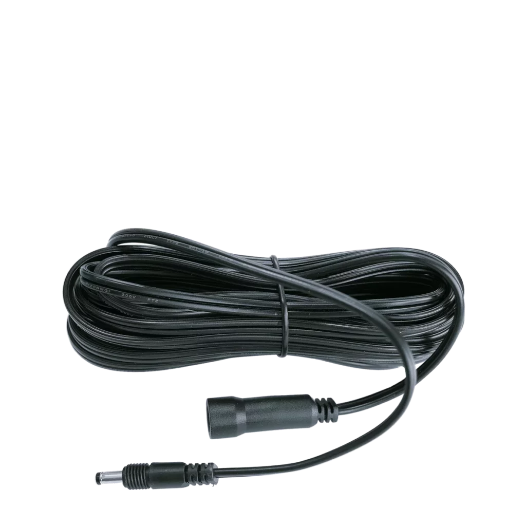 Cablu prelungitor pentru senzor - 6 m – Cablu prelungitor de 6 metri pentru senzorul de lumină. Compatibil cu transformatoarele de 100 W și 150 W. Pot fi folosite până la două cabluri prelungitoare în serie.
