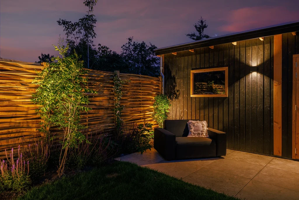 aplice exterior gradina